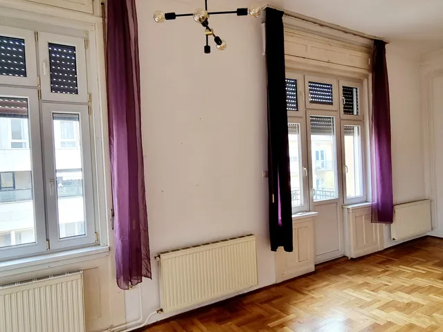 Eladó lakás Budapest XIII. kerület, Victor Hugo utca 6-8 131 nm