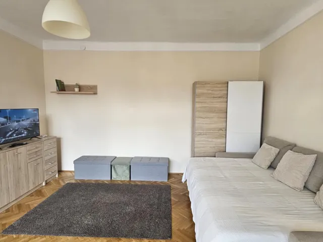 Eladó lakás Budapest VI. kerület 29 nm