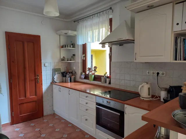 Eladó ház Dömös 196 nm