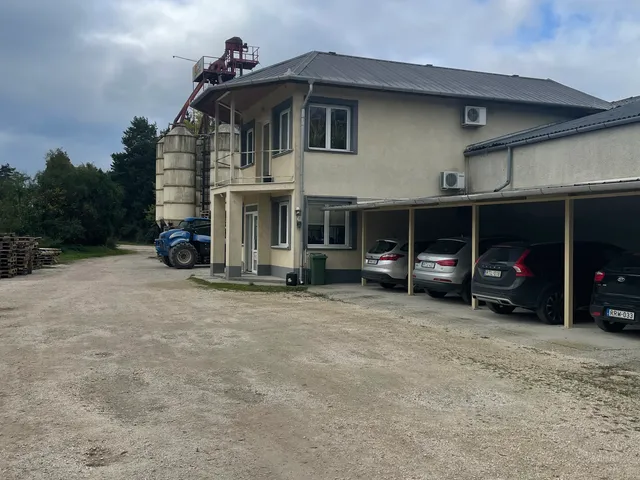 Eladó kereskedelmi és ipari ingatlan Ajka 15839 nm