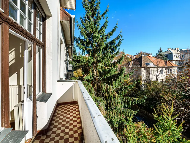 Eladó lakás Budapest I. kerület, Zsolt utca 140 nm