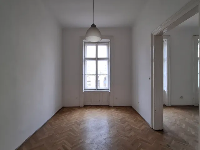 Eladó lakás Budapest IX. kerület, Középső Ferencváros 120 nm