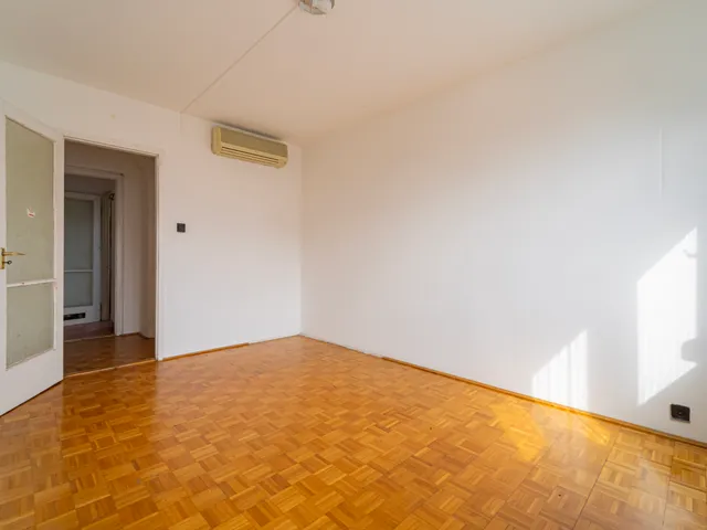 Eladó lakás Budapest III. kerület 73 nm