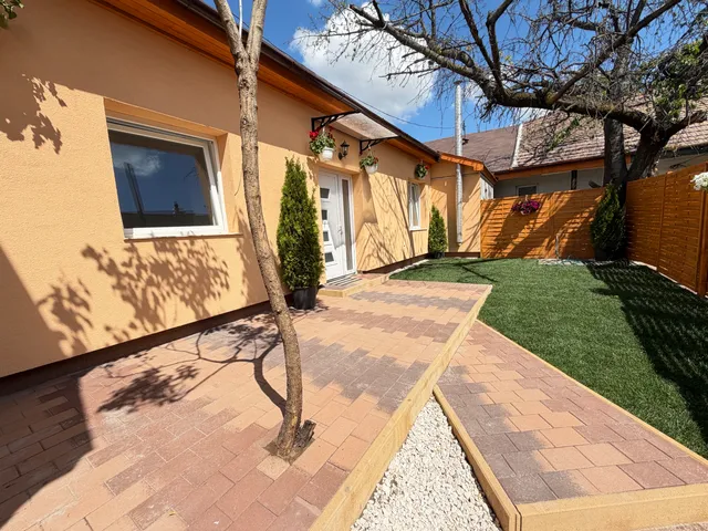 Eladó lakás Budapest XV. kerület, Pestújhely 42 nm