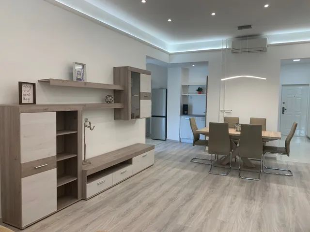 Kiadó lakás Budapest XIV. kerület, Herminamező 94 nm