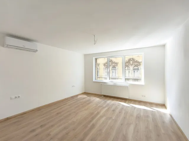 Eladó lakás Budapest VI. kerület 79 nm