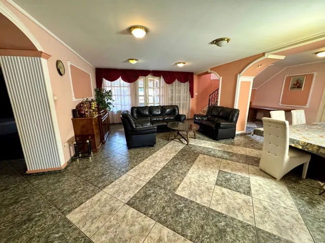 Eladó ház Budapest XVIII. kerület, Bókaytelep 375 nm