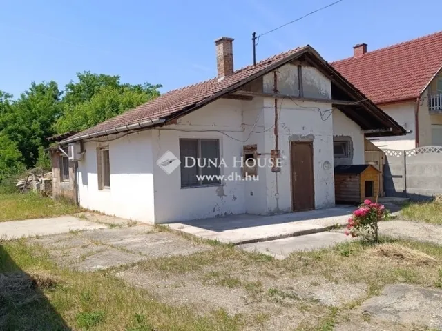 Eladó ház Üllő 80 nm
