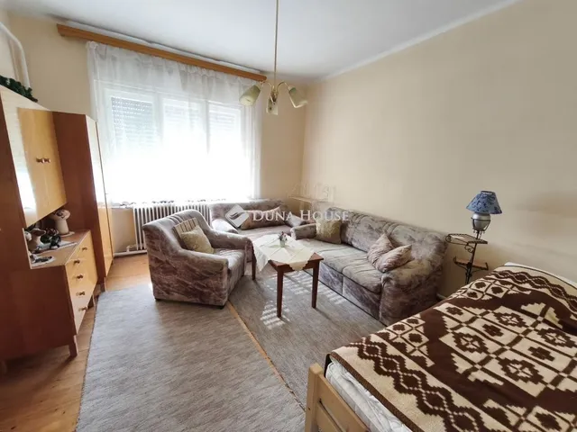 Eladó ház Dunaföldvár 63 nm