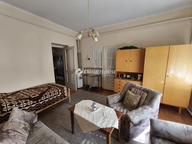 Eladó ház Dunaföldvár 63 nm