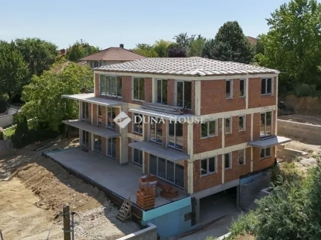 Eladó lakás Budapest XI. kerület, Madárhegy 114 nm