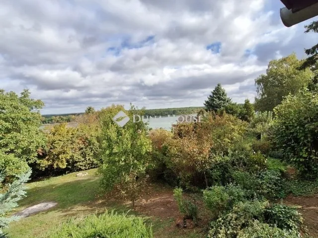 Eladó üdülő és hétvégi ház Kulcs 60 nm