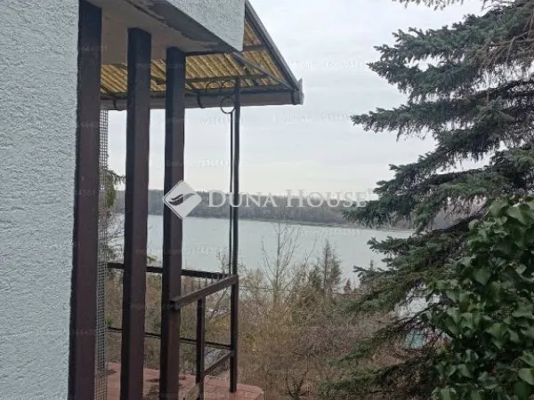 Eladó üdülő és hétvégi ház Kulcs 40 nm