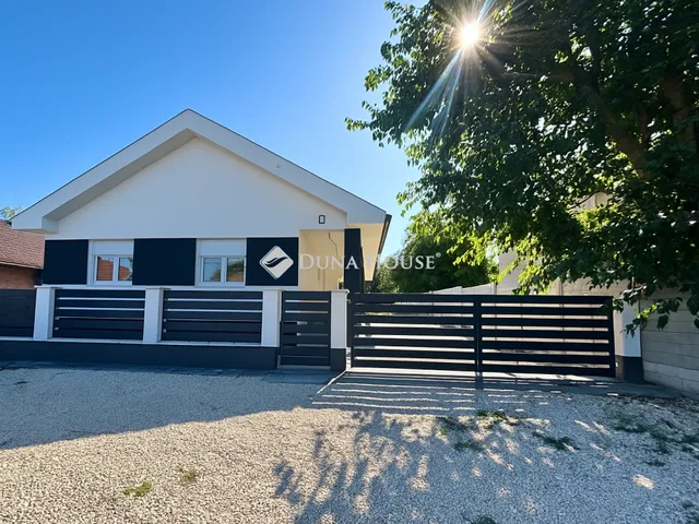 Eladó ház Hernád 79 nm