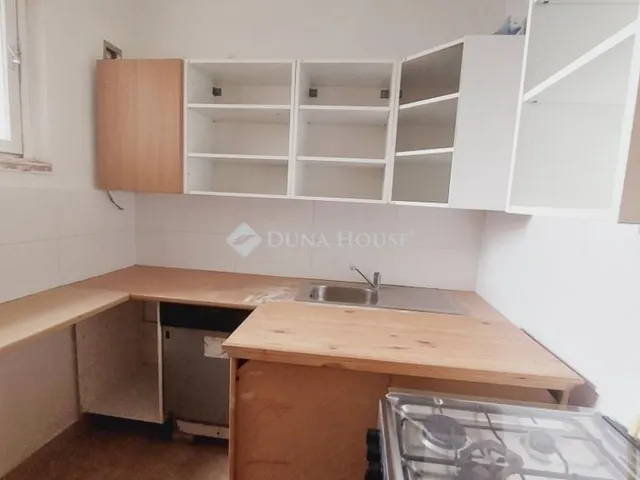 Eladó lakás Budapest XVIII. kerület 72 nm