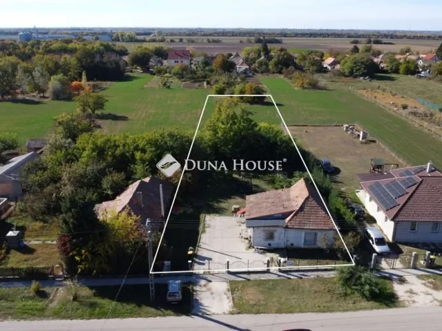 Eladó ház Iváncsa 60 nm