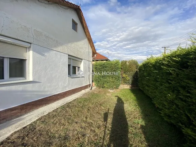 Eladó ház Nagyvenyim 62 nm