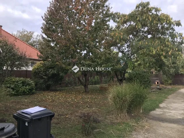 Eladó ház Besnyő 100 nm