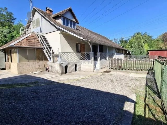 Eladó ház Dunaújváros 90 nm