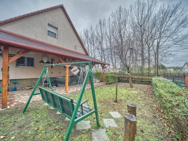 Eladó ház Budapest XVIII. kerület 270 nm