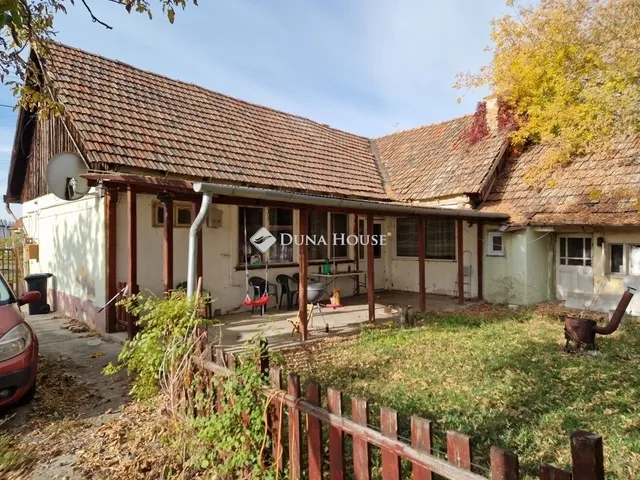 Eladó ház Monor 93 nm