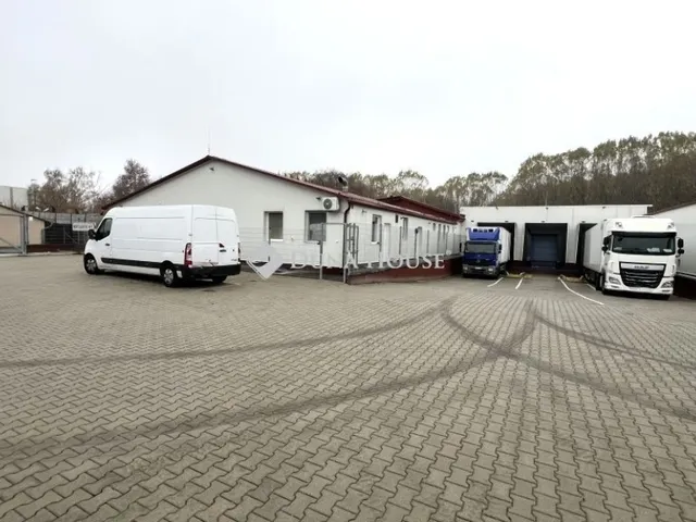 Eladó kereskedelmi és ipari ingatlan Üllő 1728 nm