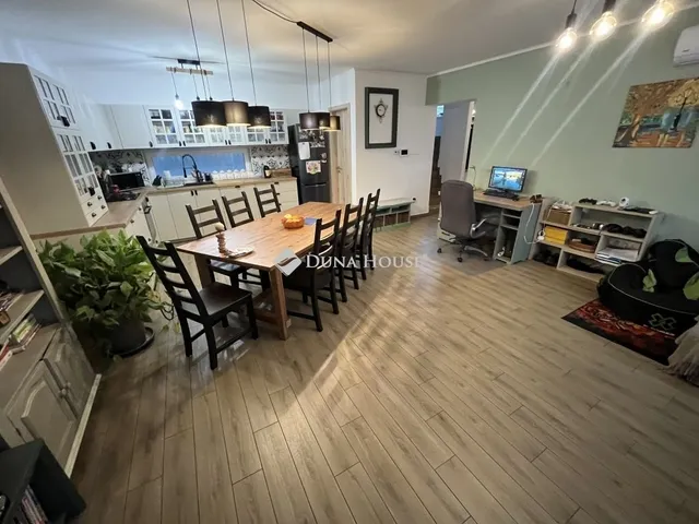 Eladó ház Dabas 119 nm