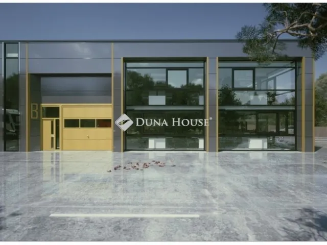 Eladó kereskedelmi és ipari ingatlan Maglód 2111 nm