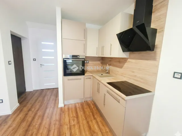 Eladó lakás Budapest XVI. kerület, Árpádföld 34 nm