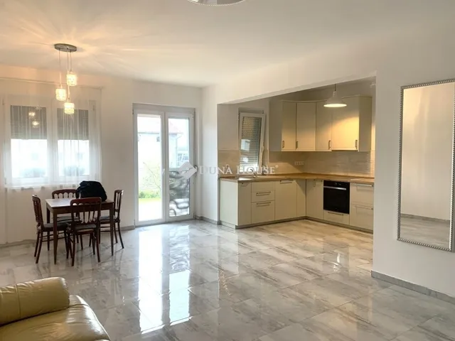 Eladó ház Őrbottyán 112 nm