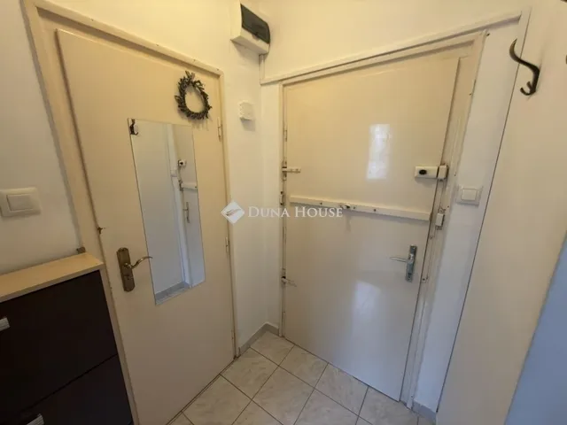 Eladó lakás Budapest XVI. kerület, Sashalom 32 nm