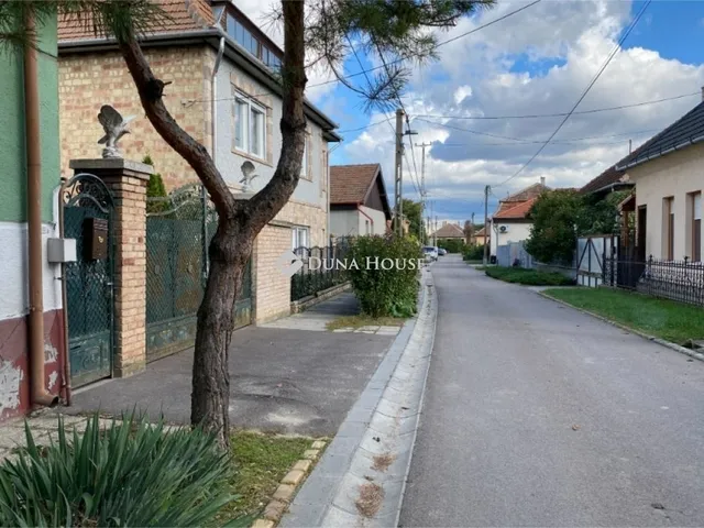 Eladó ház Galgahévíz 100 nm