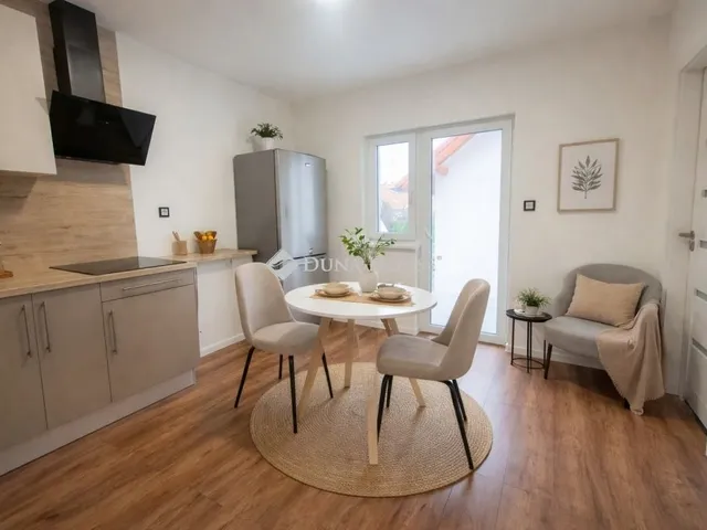 Eladó lakás Budapest XVI. kerület, Rákosszentmihály 38 nm