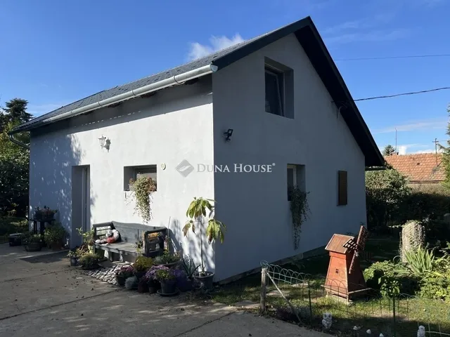 Eladó ház Erdőkertes 93 nm