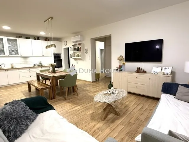 Eladó ház Üllő 112 nm