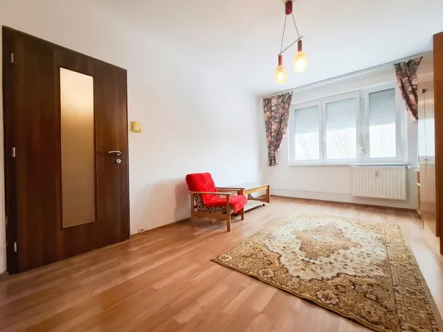 Eladó lakás Dunaújváros 47 nm