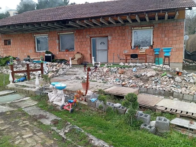 Eladó ház Dunaújváros 150 nm