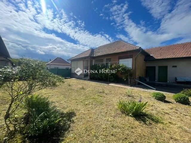 Eladó ház Bag 80 nm