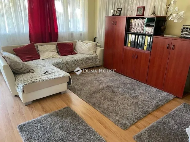 Eladó ház Hatvan 205 nm