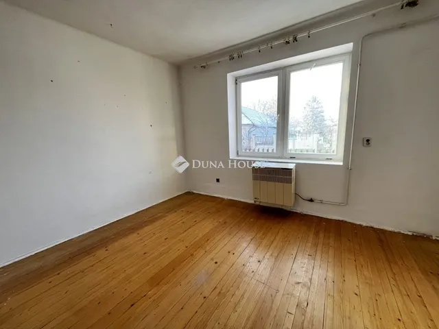 Eladó ház Tápiószecső 89 nm