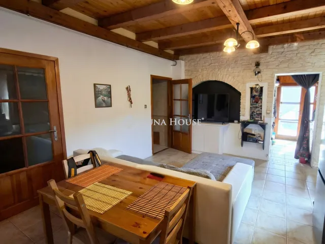 Eladó ház Felsőpakony 191 nm