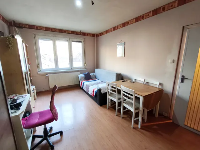 Eladó lakás Dunaújváros, Béke városrész 35 nm