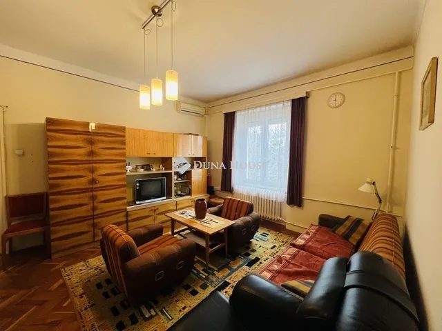 Eladó lakás Dunaújváros 52 nm