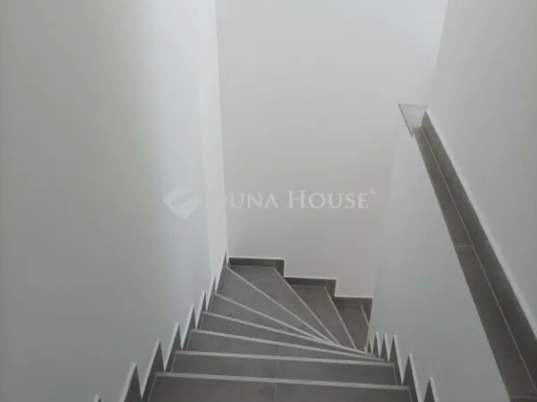 Eladó lakás Budapest XVI. kerület, Rákosszentmihály 40 nm