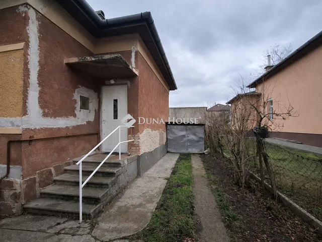 Eladó ház Budapest XIX. kerület 65 nm