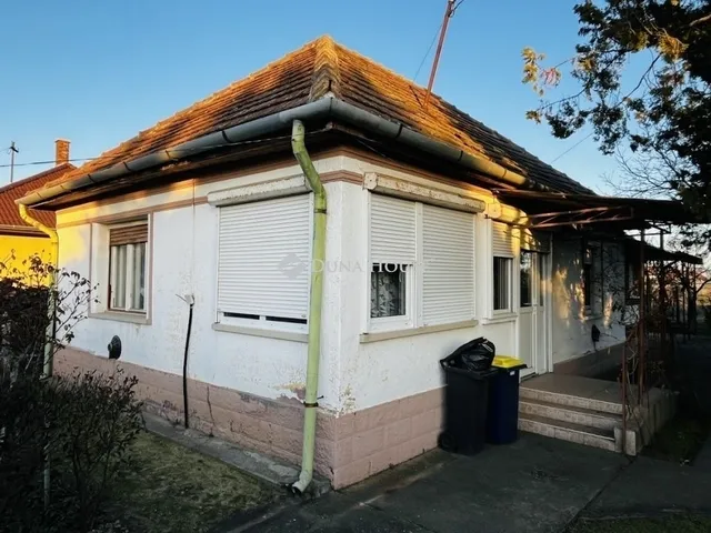 Eladó ház Tápiószecső 59 nm