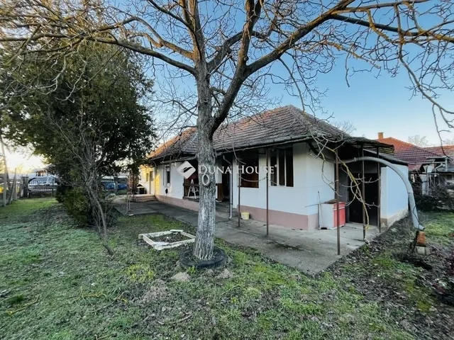 Eladó ház Tápiószecső 59 nm