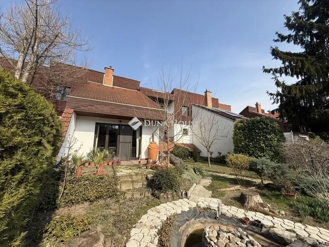 Eladó ház Dunaújváros 246 nm