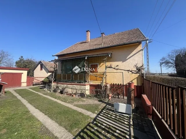 Eladó ház Monor 86 nm