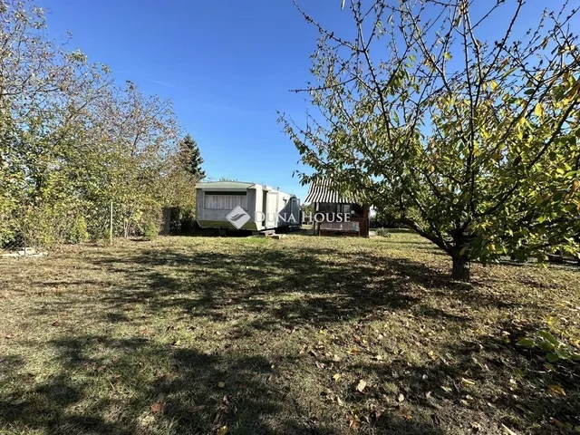 Eladó telek Kulcs 1015 nm